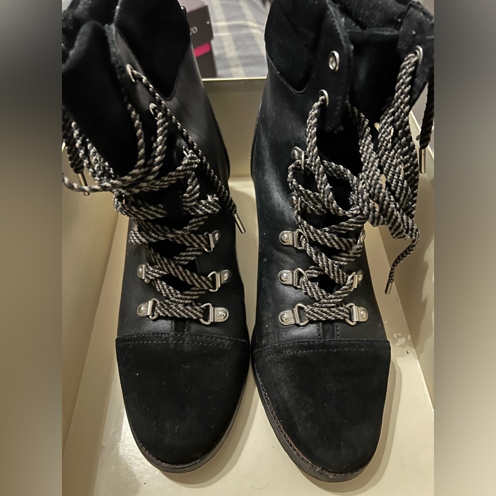 Sam Edelman Manchester Lace up Bootie